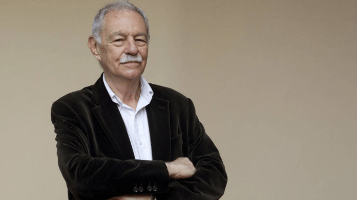 Eduardo Mendoza